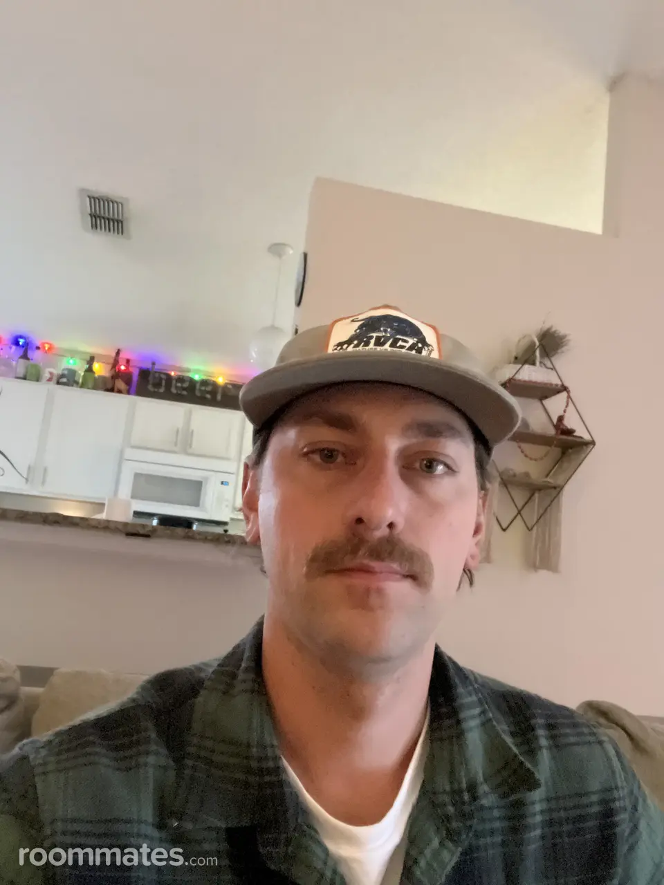 Profile photo 12 of 12