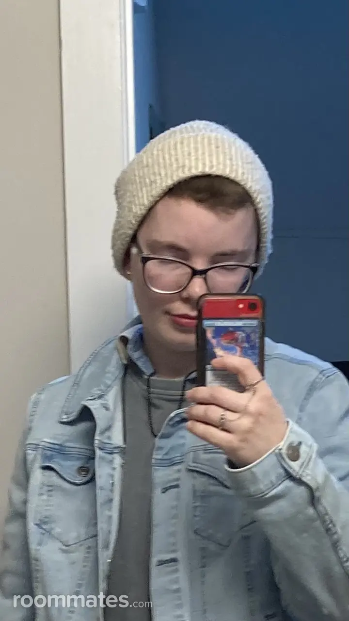 Profile photo 1 of 1