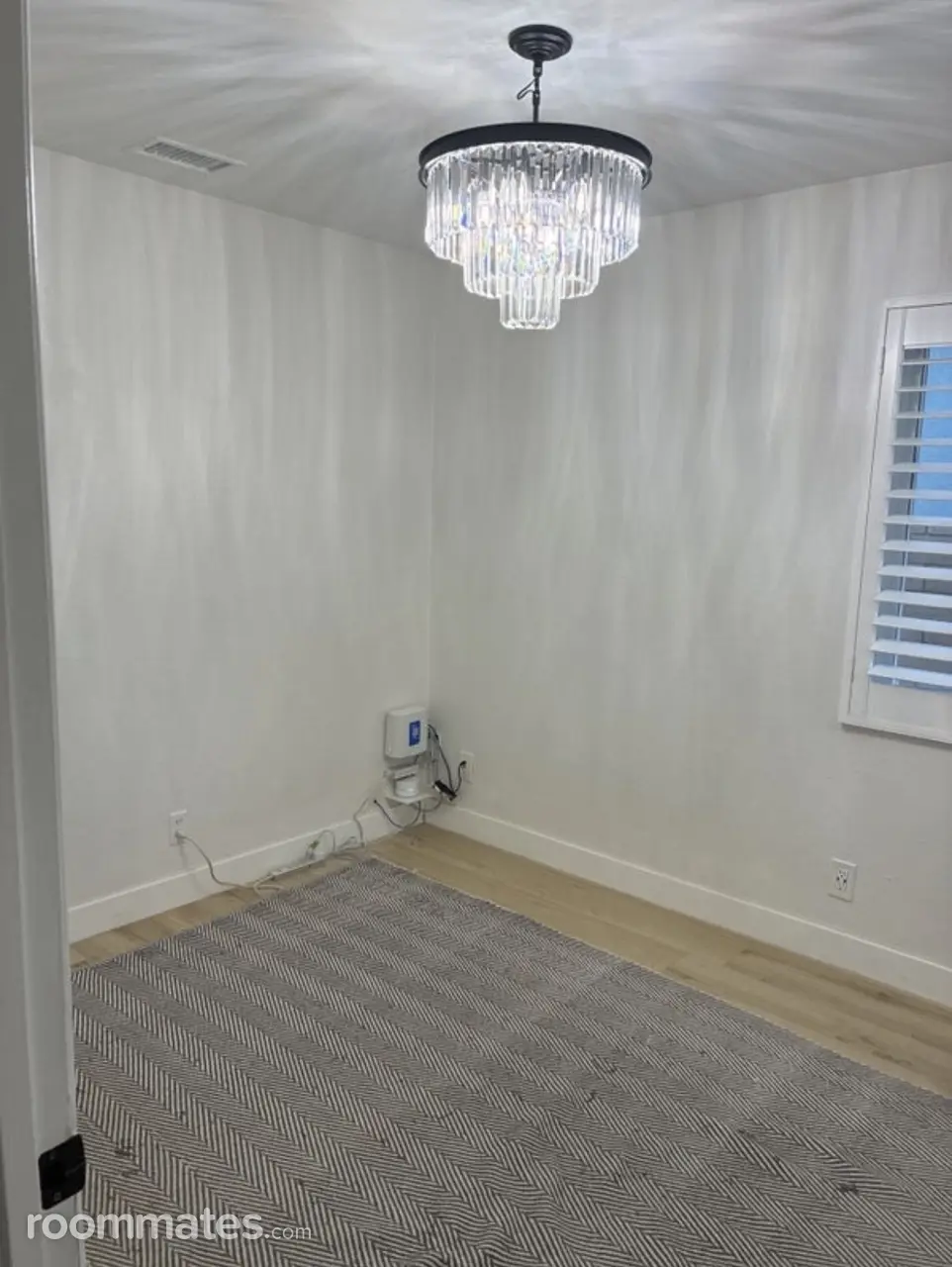 Profile photo 5 of 6