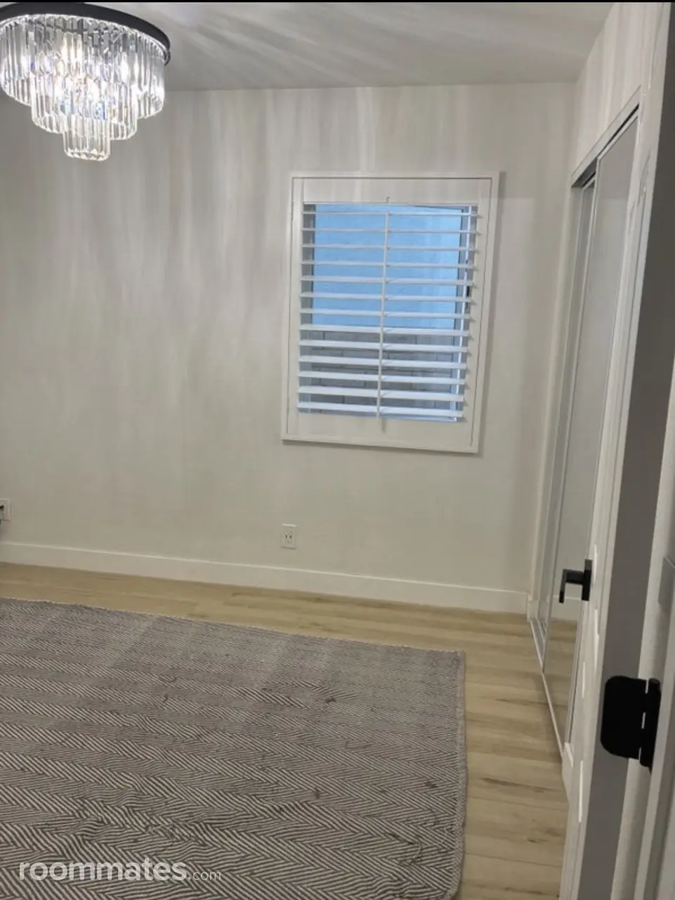 Profile photo 3 of 6