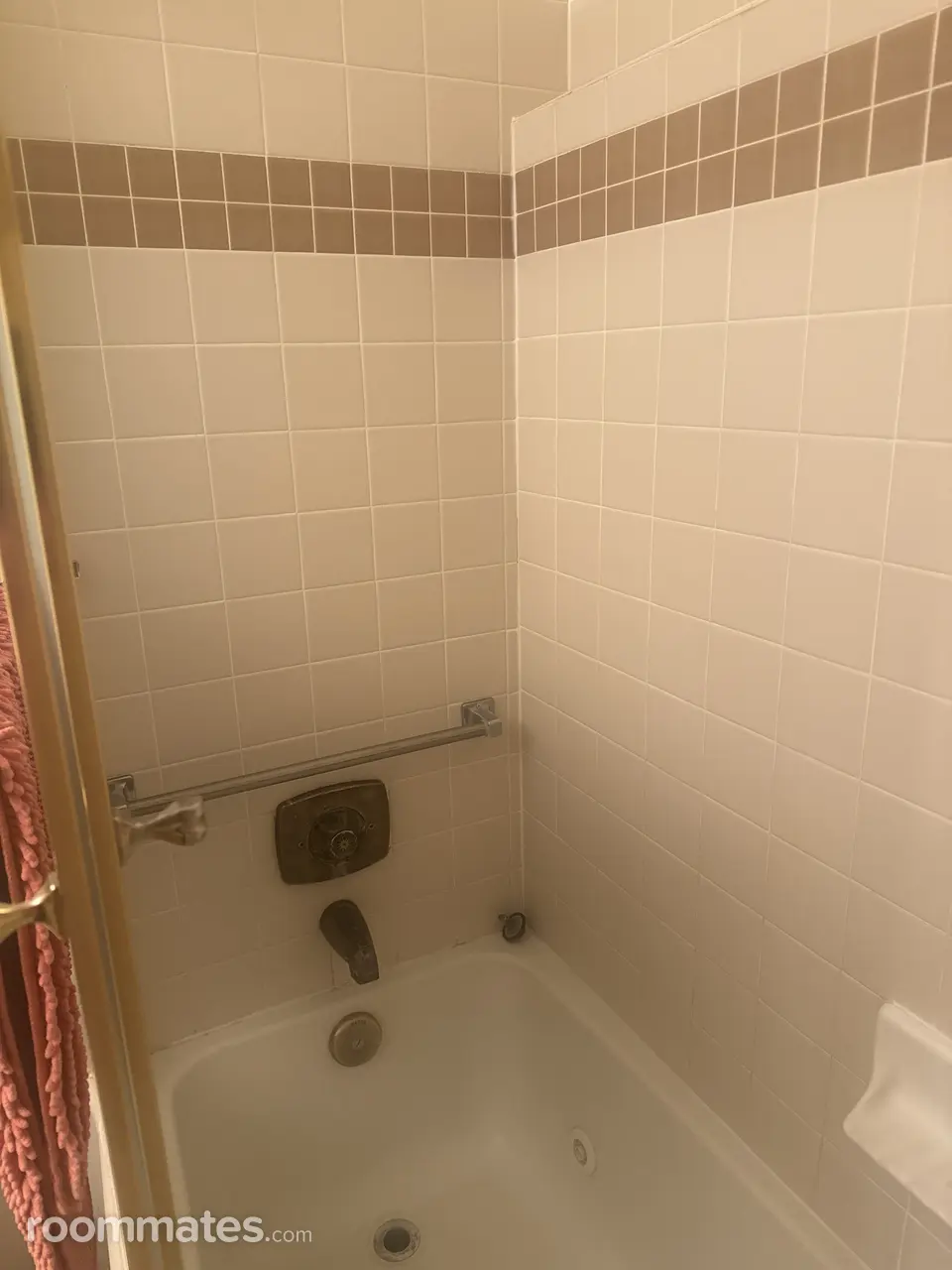 Profile photo 5 of 19