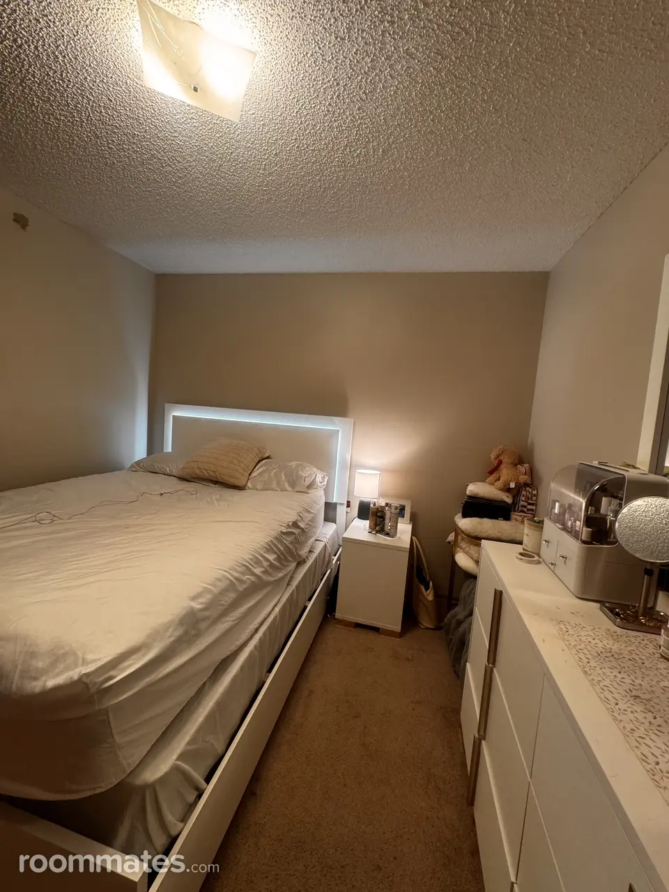 Profile photo 2 of 11