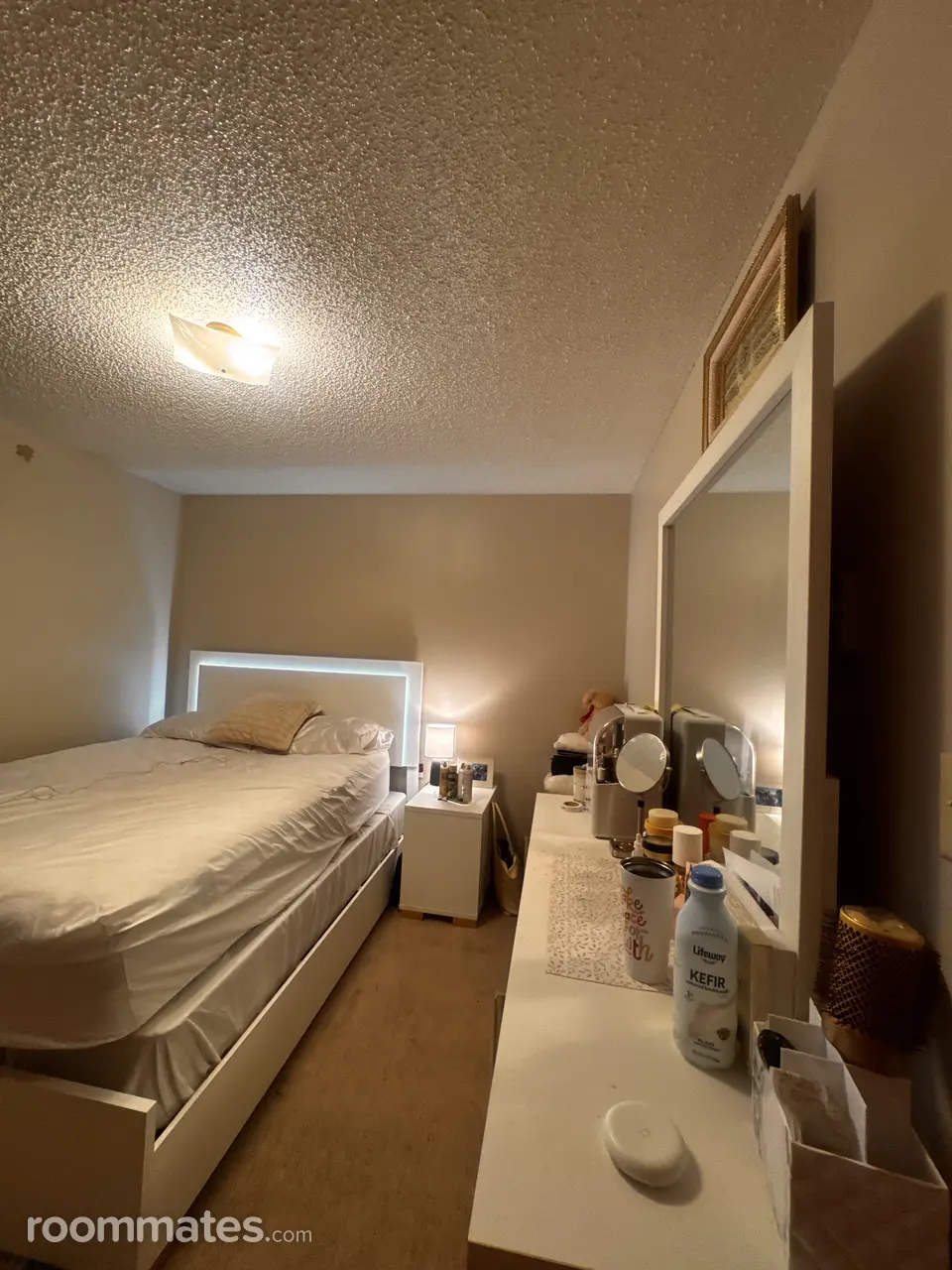 Profile photo 3 of 11