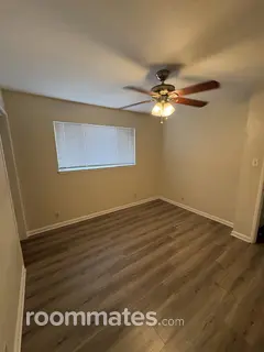 Room for rent in Sacramento, CA $900, townhouse