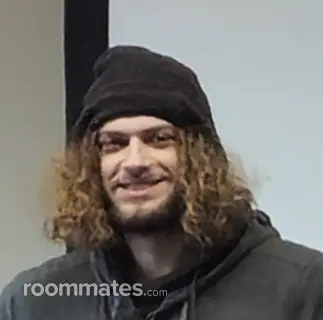 Roommate looking Tacoma, WA, $800