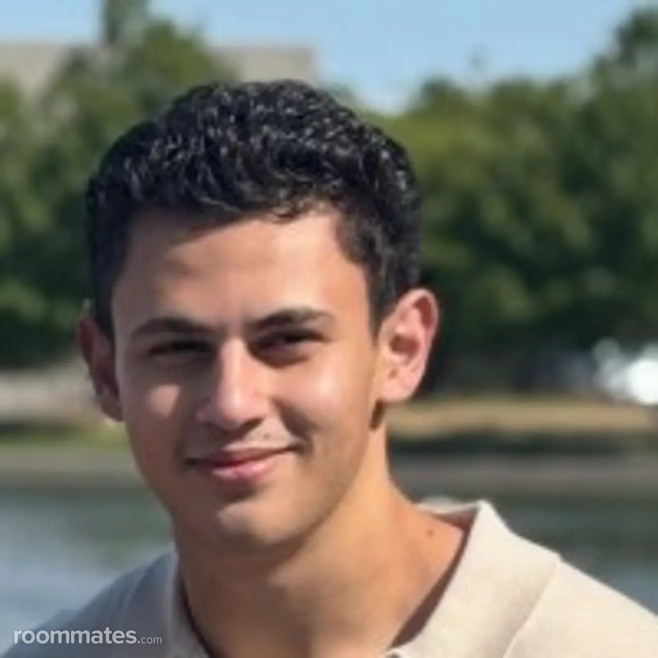 Profile photo 1 of 1