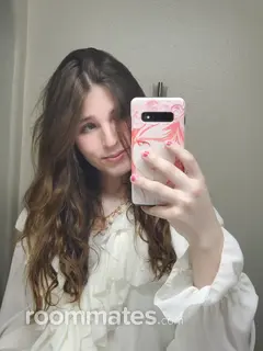 Roommate looking Menifee, CA, $1200