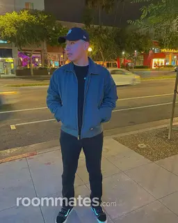 Roommate looking Long Beach, CA, $900