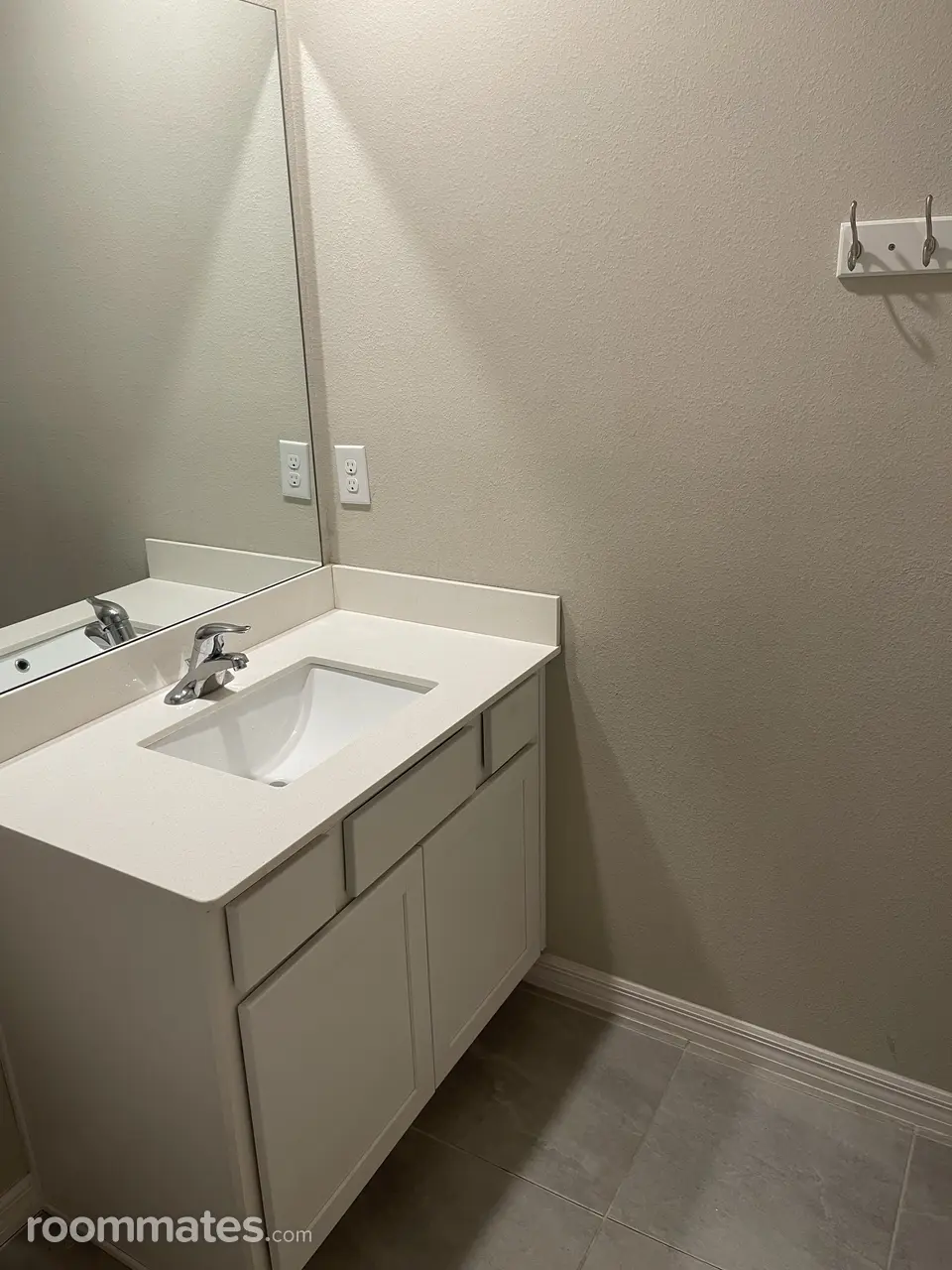 Profile photo 6 of 10