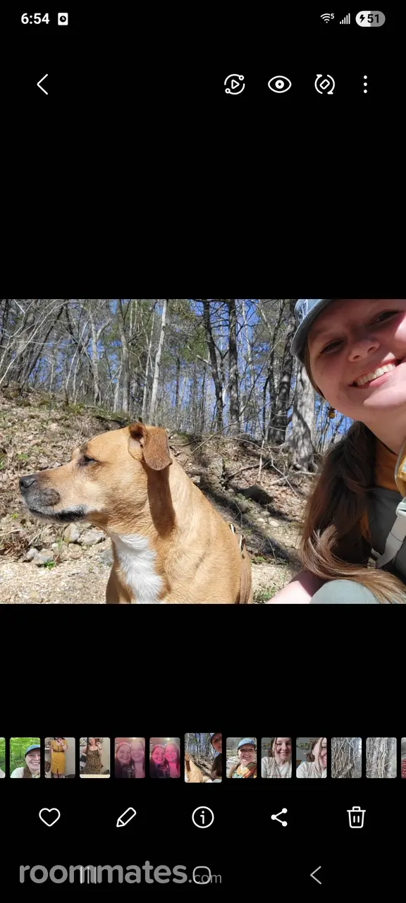 Profile photo 1 of 1