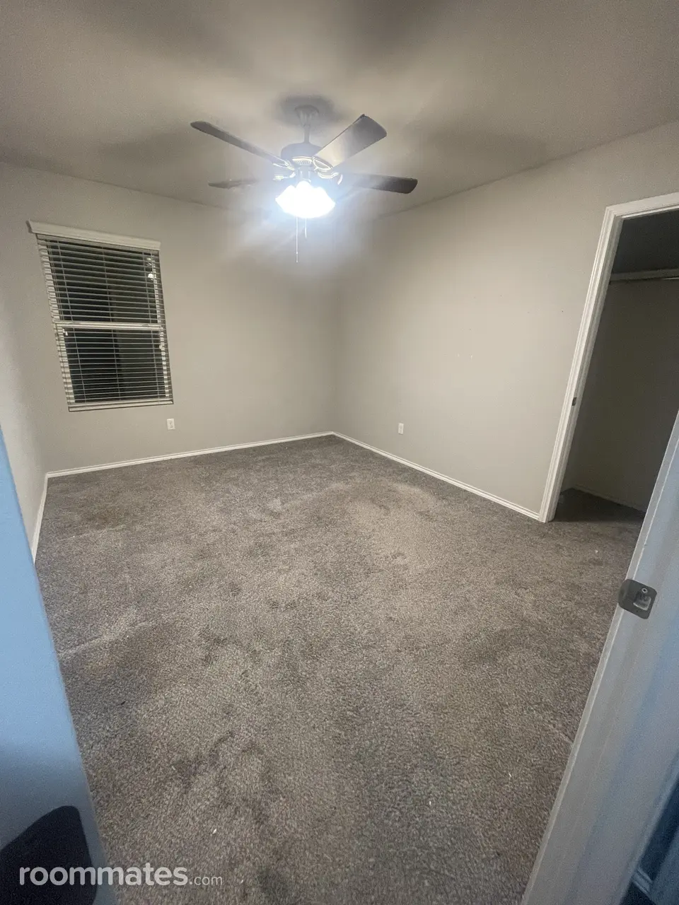 Profile photo 3 of 4