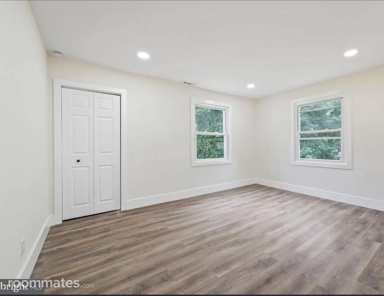 Profile photo 4 of 10