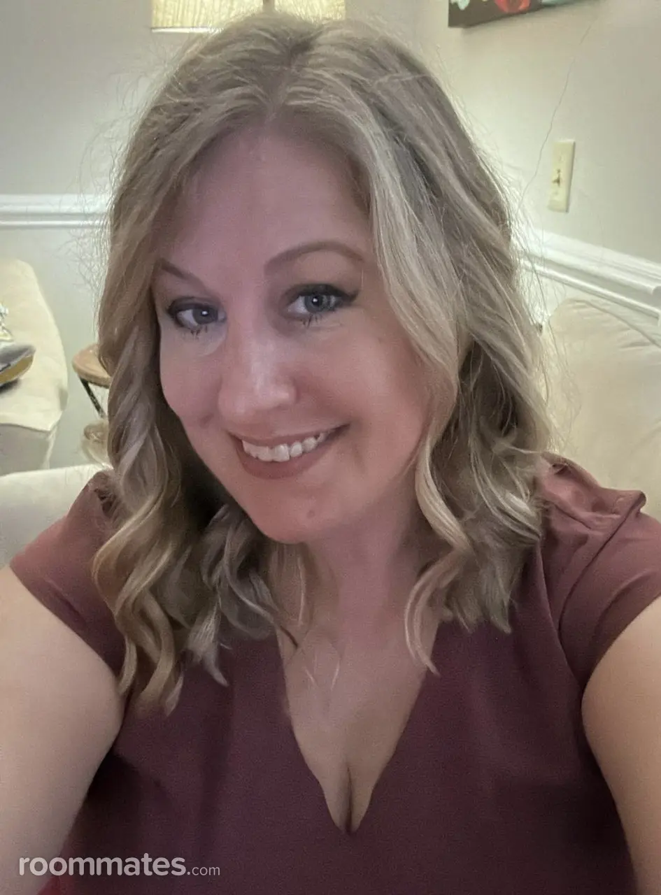 Profile photo 6 of 6