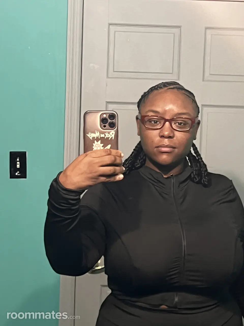 Profile photo 1 of 4