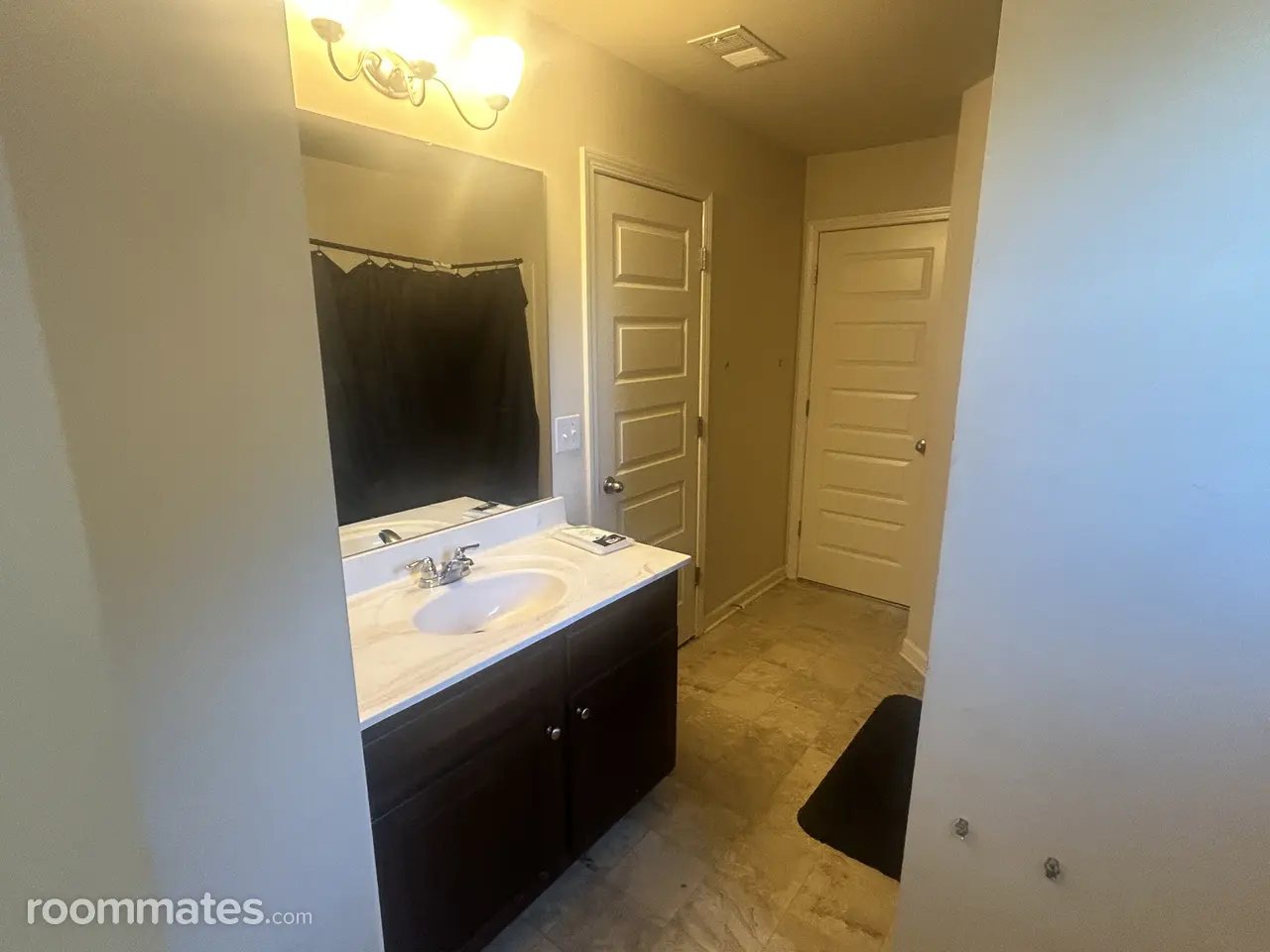 Profile photo 4 of 11