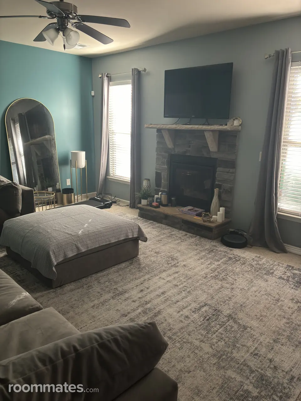 Profile photo 10 of 11