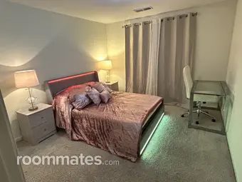 Room for rent in Lithonia, GA $1000, house