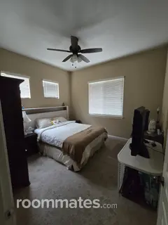 Room for rent in Hollister, CA $1200, house