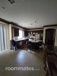 Room for rent in Hollister, CA $1200, house