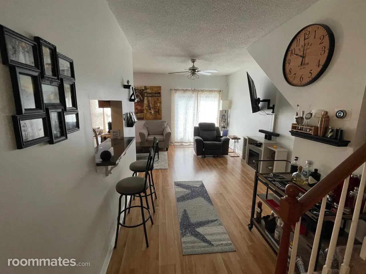 Profile photo 10 of 11