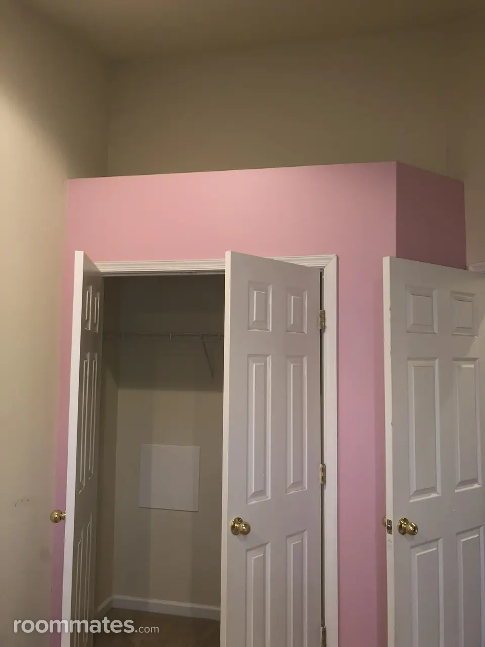 Profile photo 2 of 11