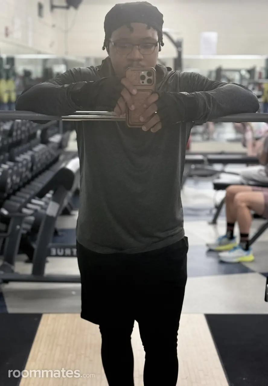 Profile photo 10 of 11