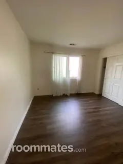 Room for rent in Lake Elsinore, CA $750, house