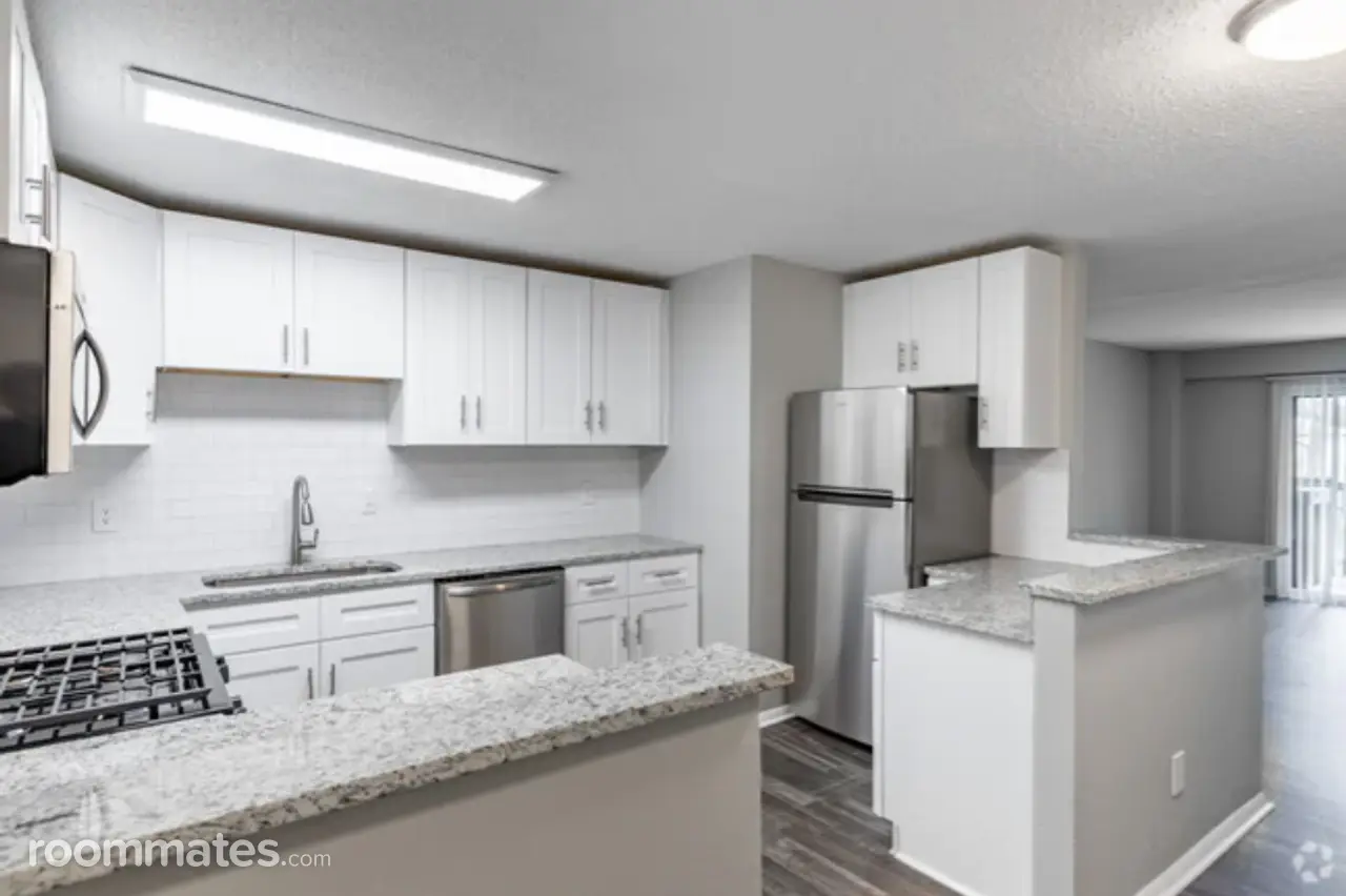 Profile photo 4 of 7