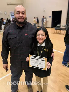 Roommate looking San Jacinto, CA, $1300