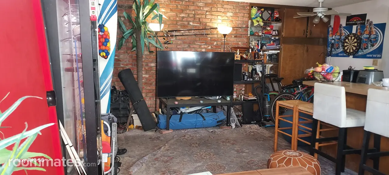 Profile photo 2 of 11