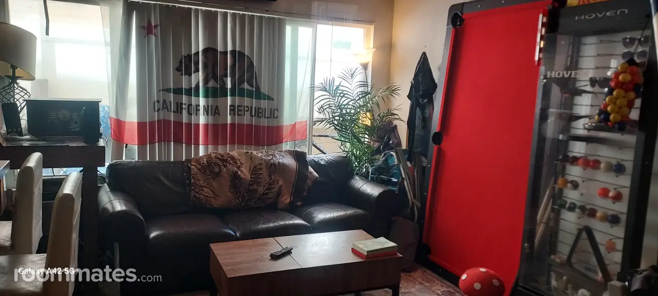 Profile photo 1 of 11