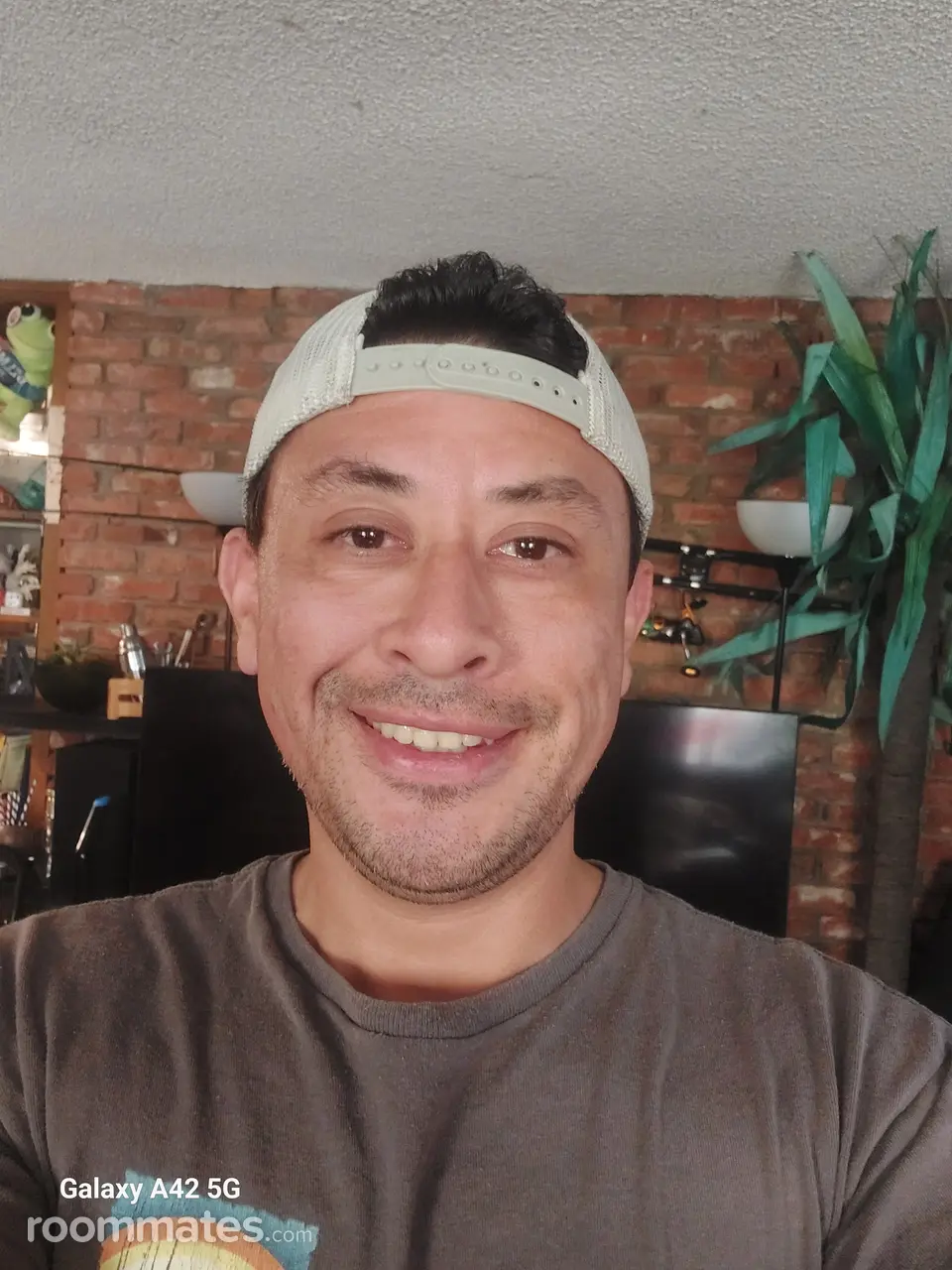 Profile photo 11 of 11