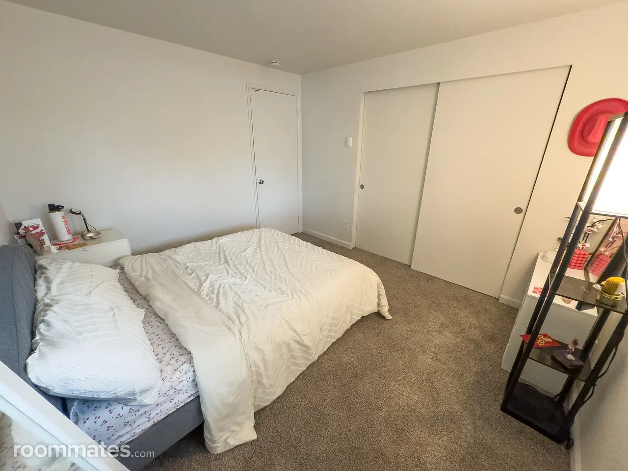 Profile photo 2 of 8