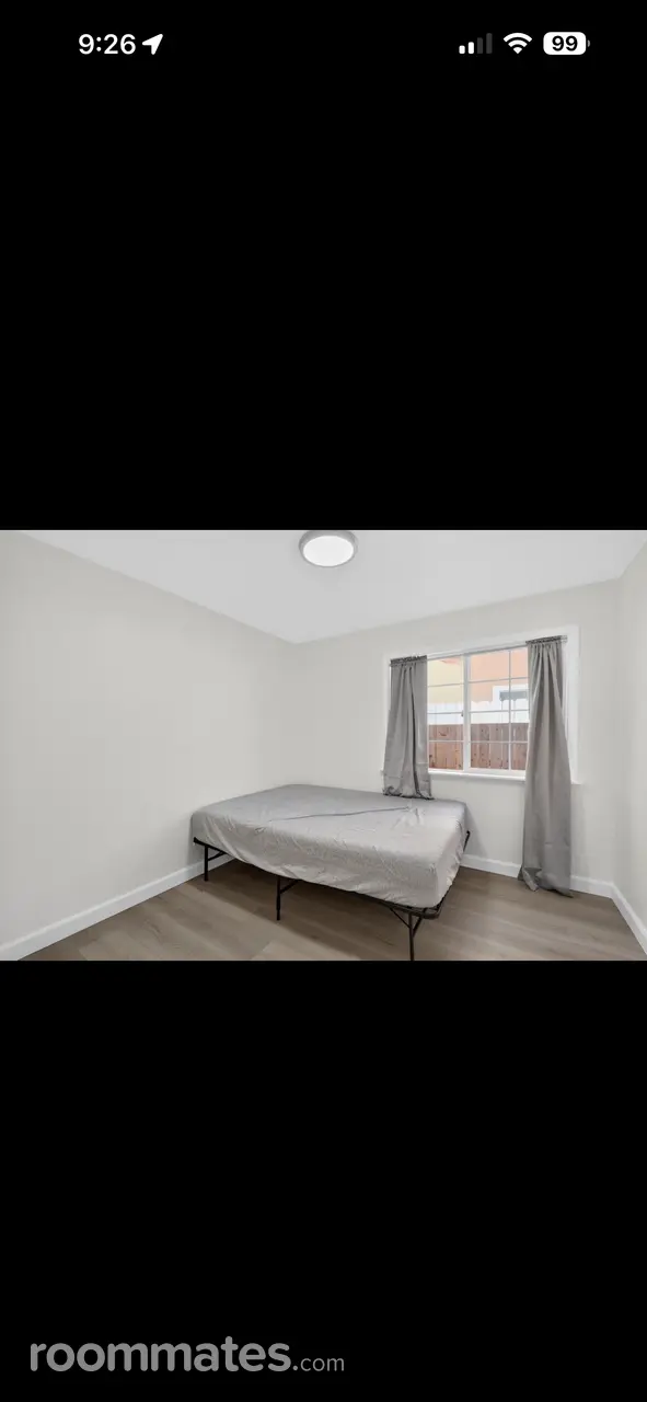 Profile photo 2 of 11