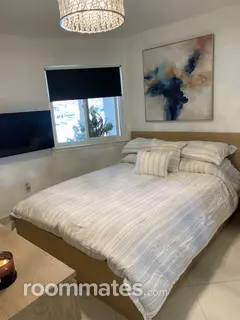 Room for rent in Victorville, CA $800, house