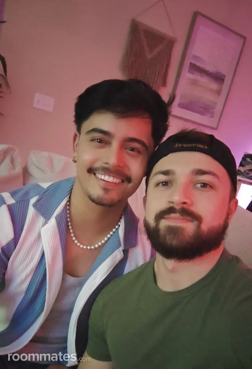 Profile photo 10 of 14