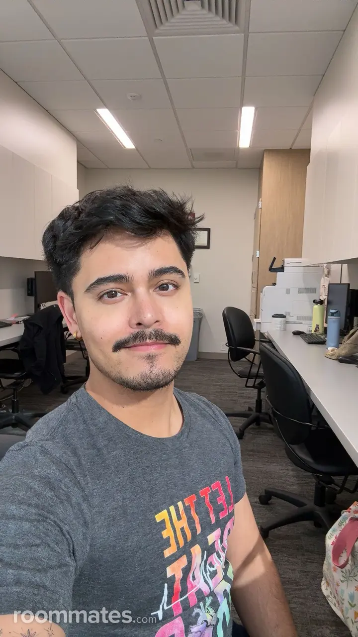 Profile photo 6 of 14