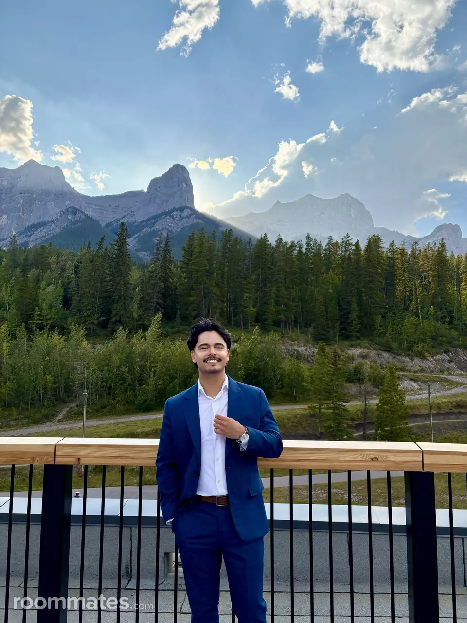 Profile photo 7 of 14