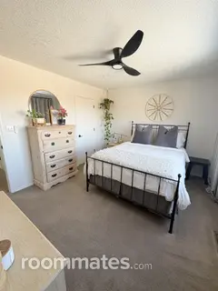 Room for rent in Albuquerque, NM $1000, house