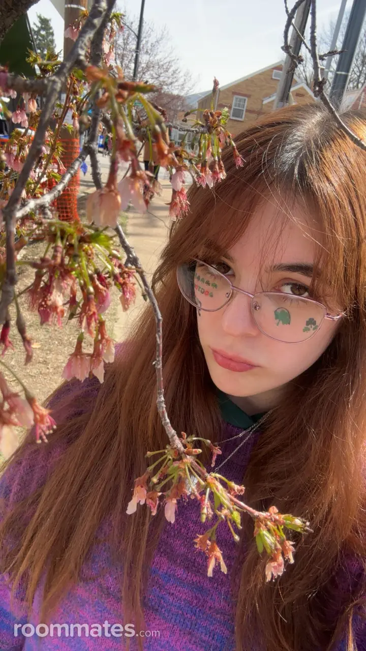 Profile photo 1 of 7