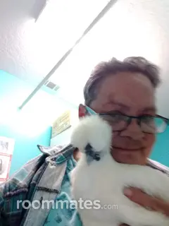 Room for rent in Hesperia, CA $850, house