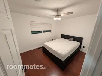 Room for rent in Mountlake Terrace, WA $900, house