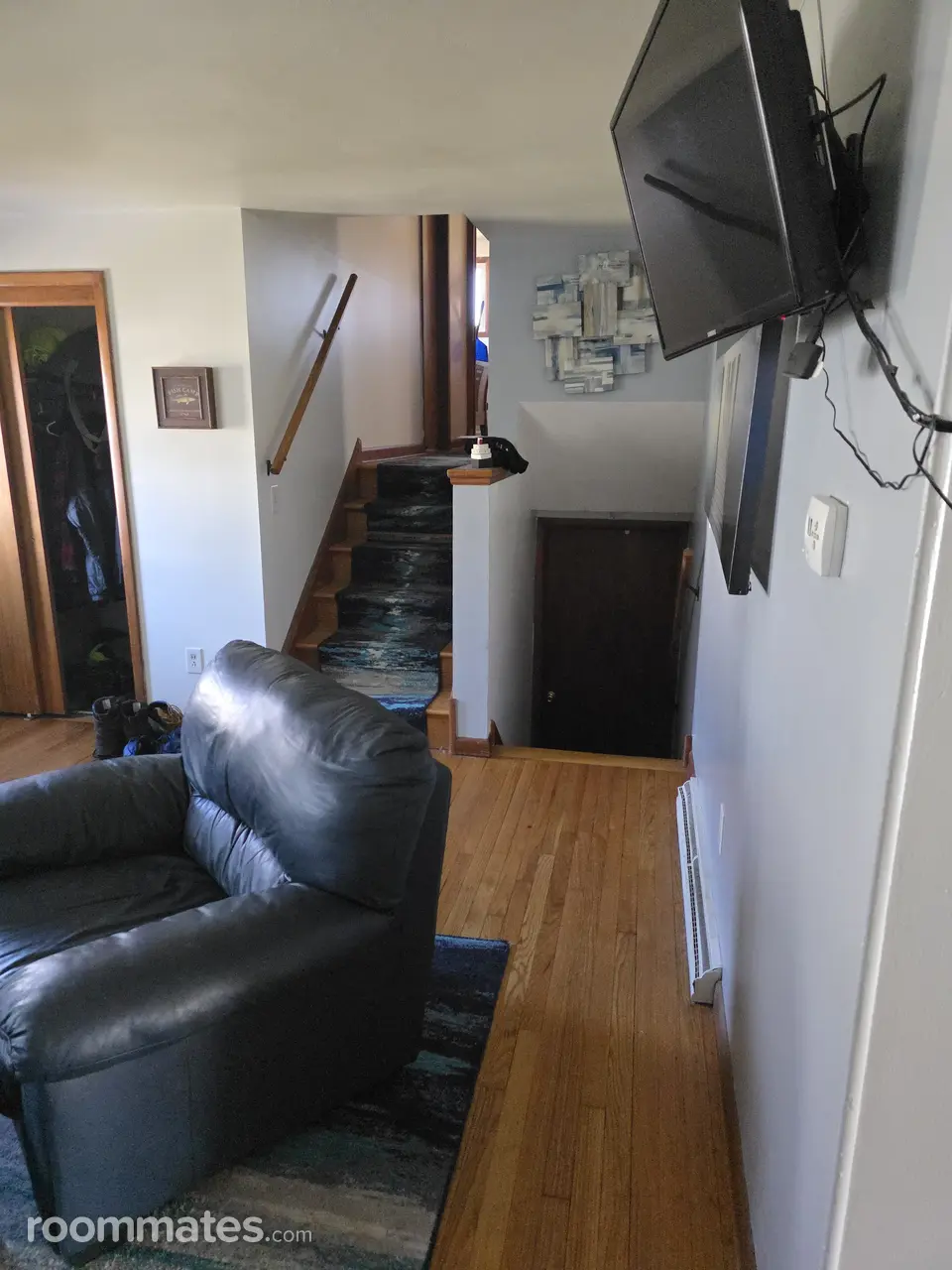 Profile photo 10 of 11