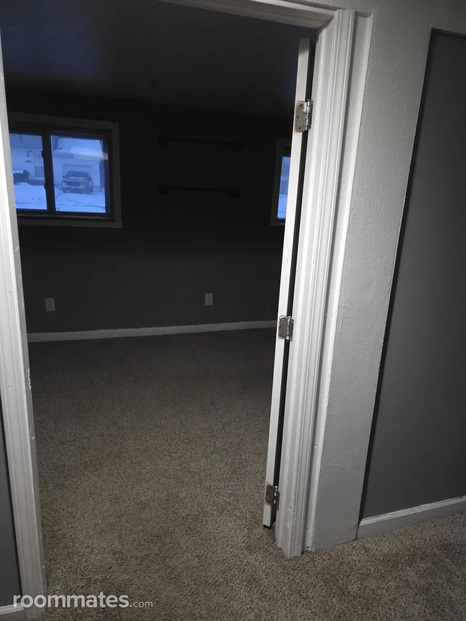 Profile photo 7 of 11