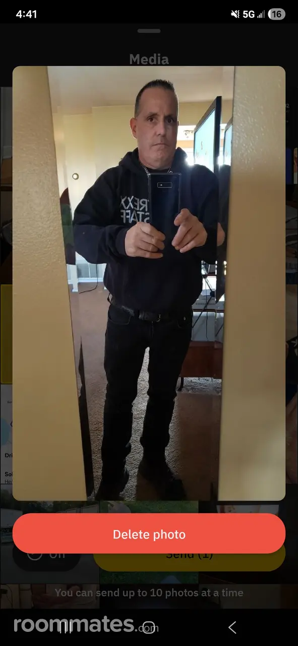 Profile photo 11 of 11