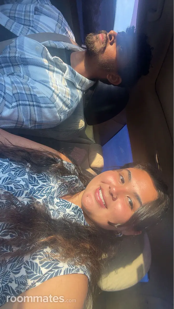 Profile photo 9 of 12