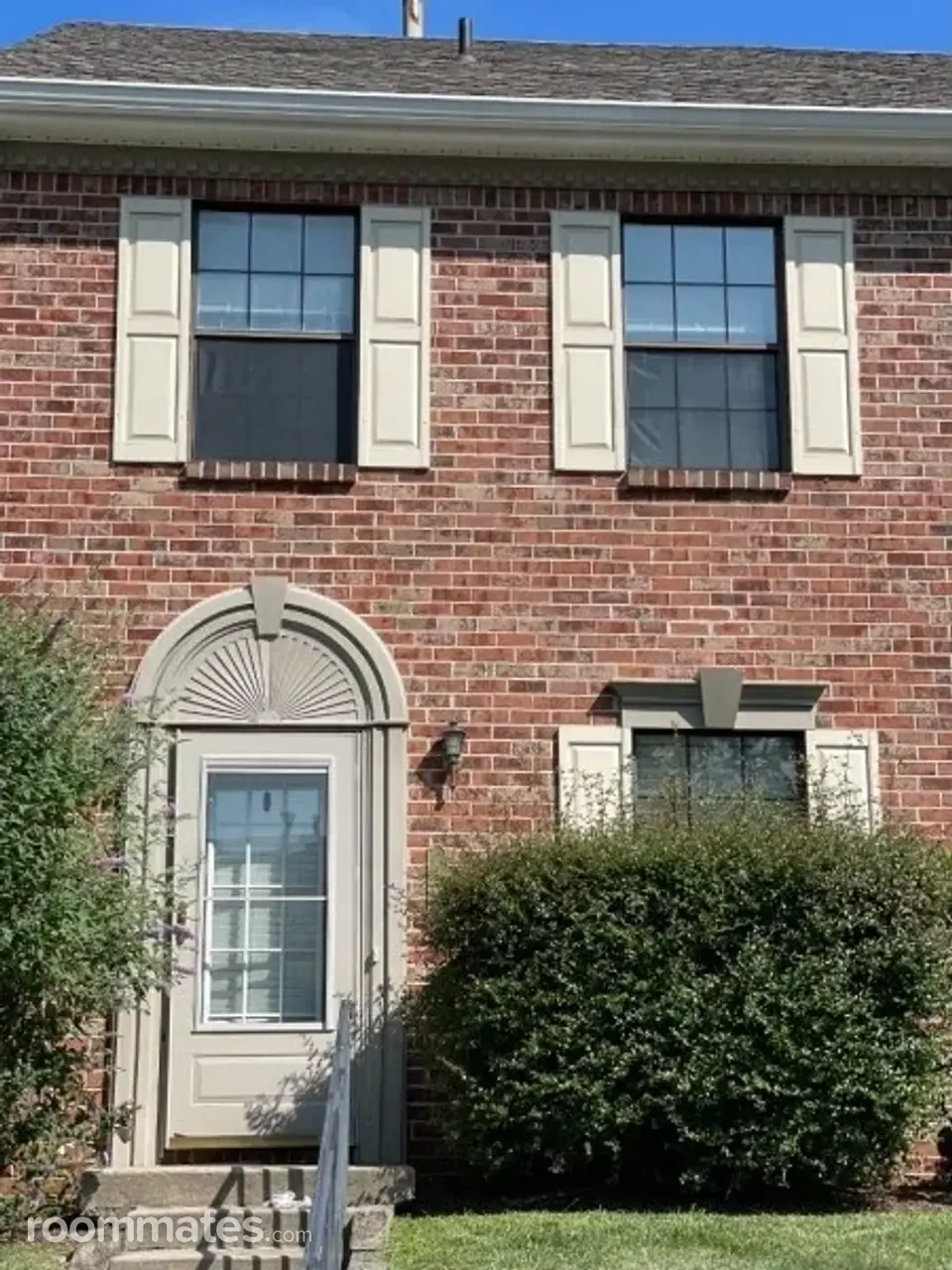 Profile photo 1 of 3