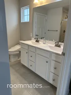 Room for rent in Ruther Glen, VA $1200, house