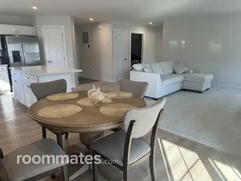 Room for rent in Ruther Glen, VA $1200, house