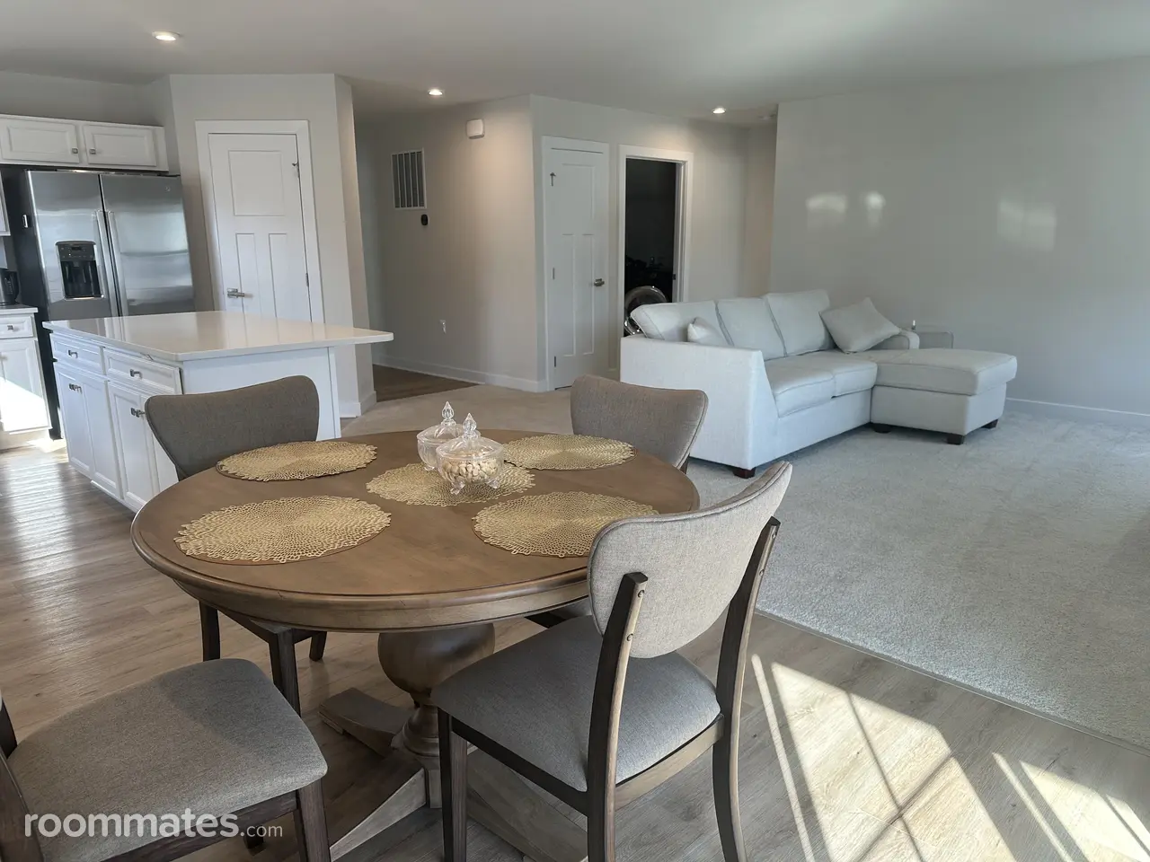 Profile photo 5 of 6